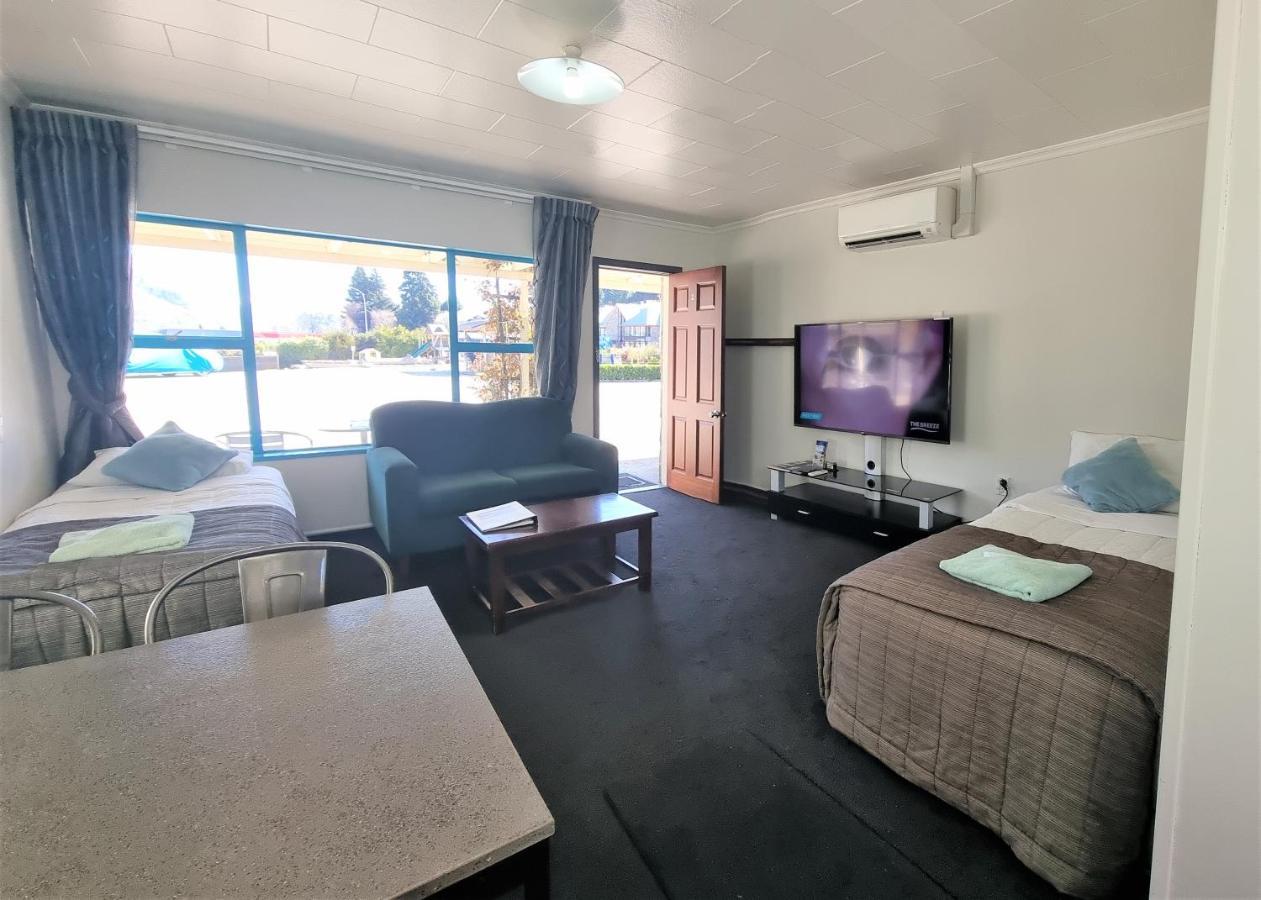 Alpine Motel Wanaka Ngoại thất bức ảnh