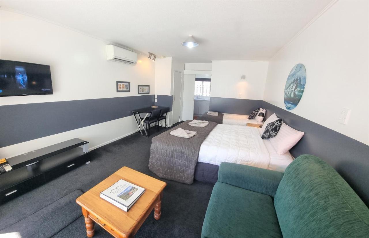 Alpine Motel Wanaka Ngoại thất bức ảnh