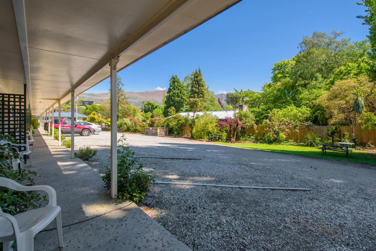 Alpine Motel Wanaka Ngoại thất bức ảnh