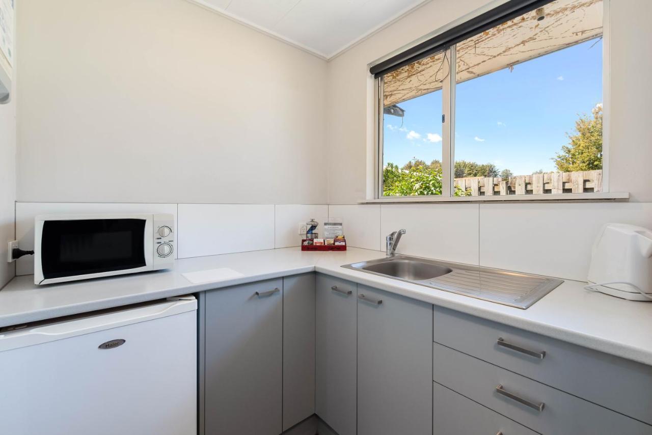Alpine Motel Wanaka Ngoại thất bức ảnh